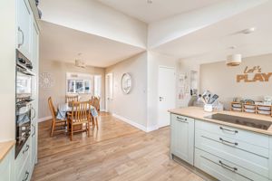 Photo 15- click for photo gallery